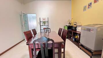 3 Bedrooms House | Private kitchen