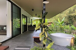 2 Bedrooms Superior Villa | Balcony - Baansuan Jaidee near Ton Nga Chang Waterfall (Hat Yai)