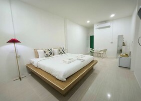 Habitación doble | Escritorio, wifi gratis, ropa de cama