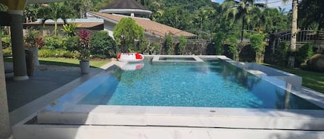 Piscina externa