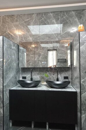 Villa, 2 Schlafzimmer | Badezimmer