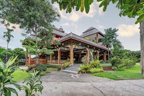 Exterior - Romsak Lanna Resort (Hang Dong)