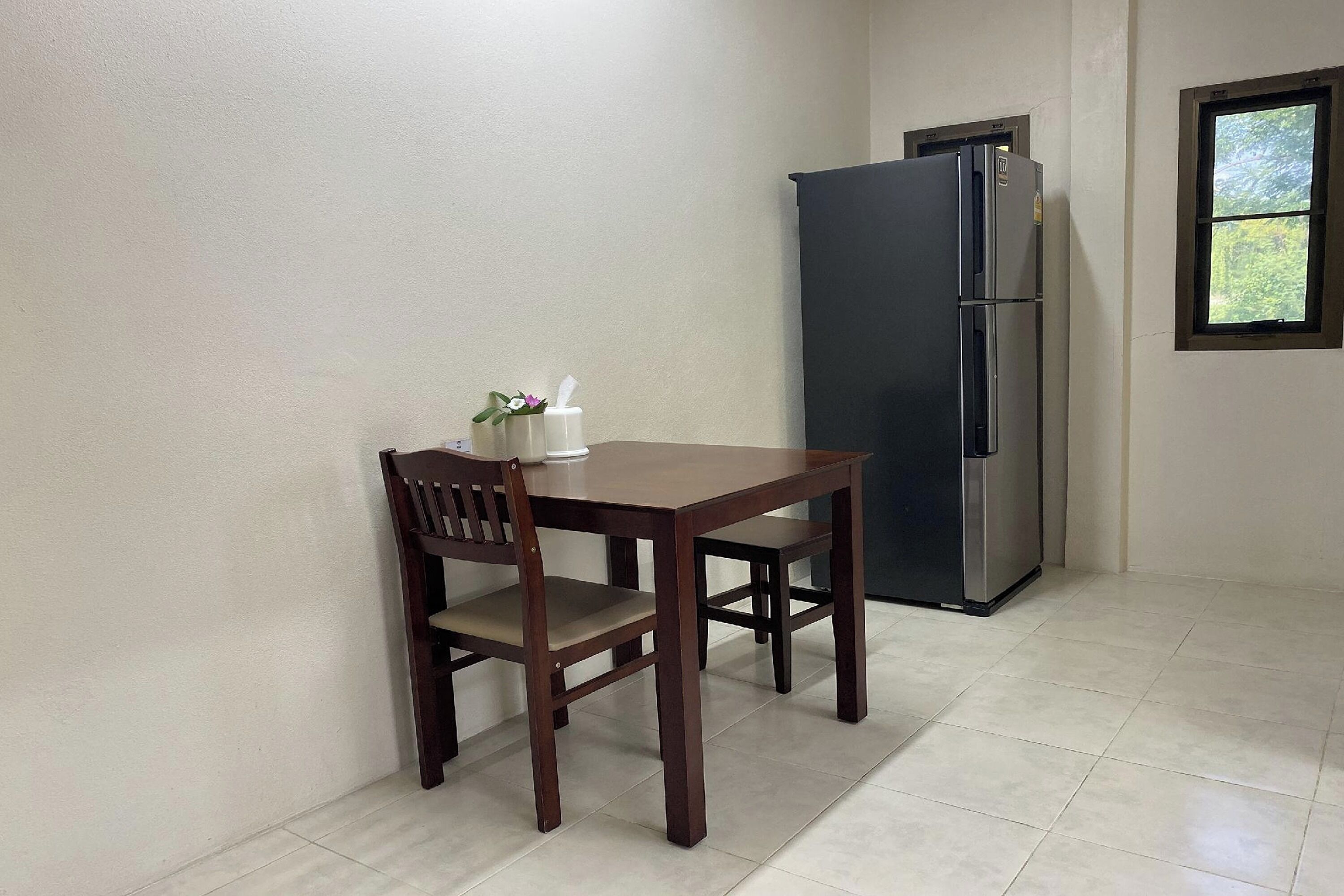 Deluxe Villa, 1 Bedroom | 1 bedroom, minibar, desk, soundproofing