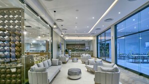 酒吧（店内）