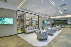 Bar (on property) - Cresta Grande Jwaneng (Jwaneng)