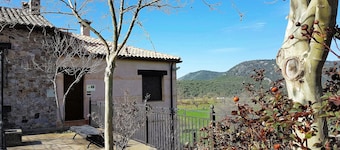 House with private pool in Cabañeros National Park