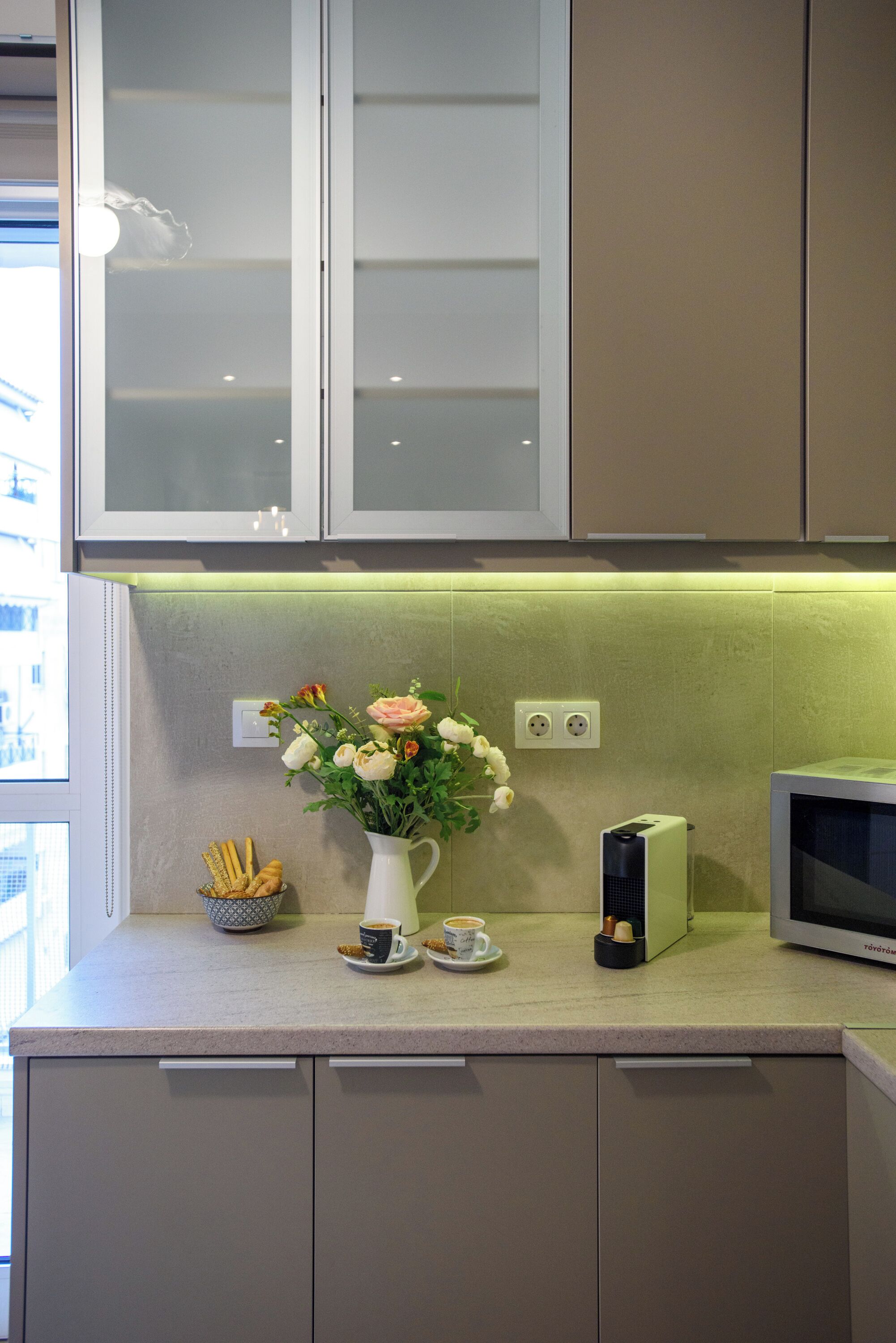 Apartemen Keluarga | Dapur pribadi | Lemari es besar, microwave, oven, dan kompor