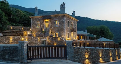 Nostos Country House