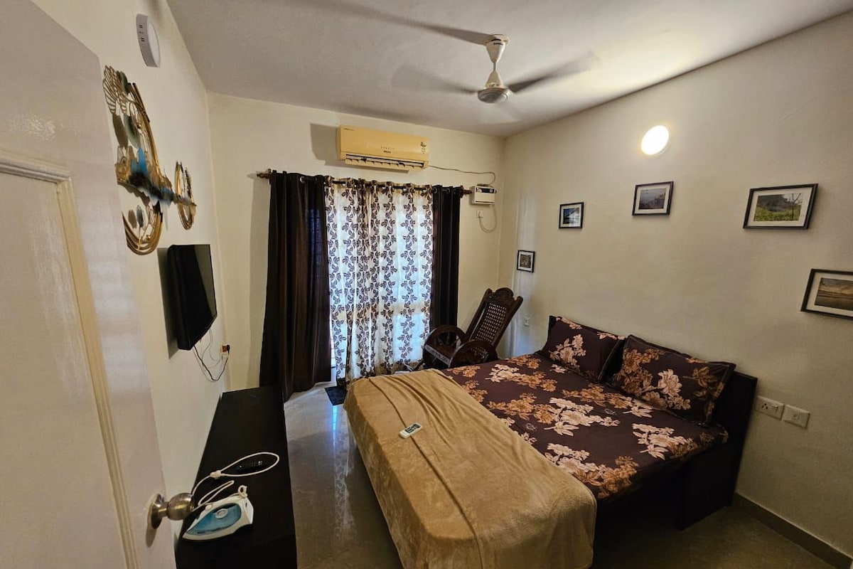 1bhk 1bath 1balcony A1F2 | Free WiFi