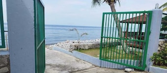 Jovillena Beach Resort Lobo Batangas