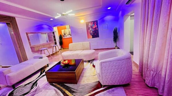 Luxury Apartment, Balcony, City View | Living area
