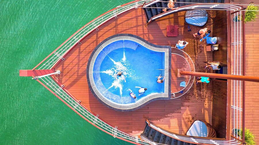 Le Journey Elegance Cruise