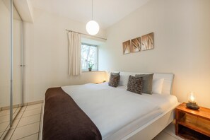 1 quarto, Wi-Fi de cortesia, roupa de cama