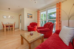 Fernseher, Stereoanlage