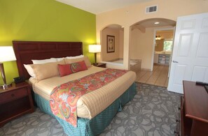 1 slaapkamer, een strijkplank/strijkijzer, wifi, beddengoed