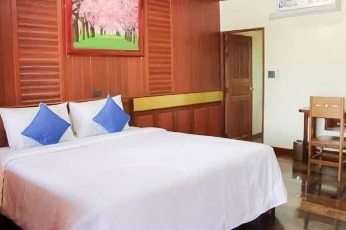 미니바, 다리미/다리미판, 침대 시트