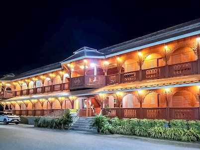 Waraporn Grand Mountain Hotel