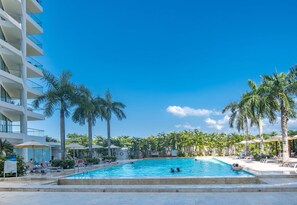 Pool - w* | Comfy 2BR w/ Ocean View and Pool in CTG (Cartagena de Indias)
