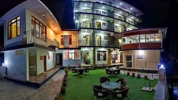 Fachada de la propiedad