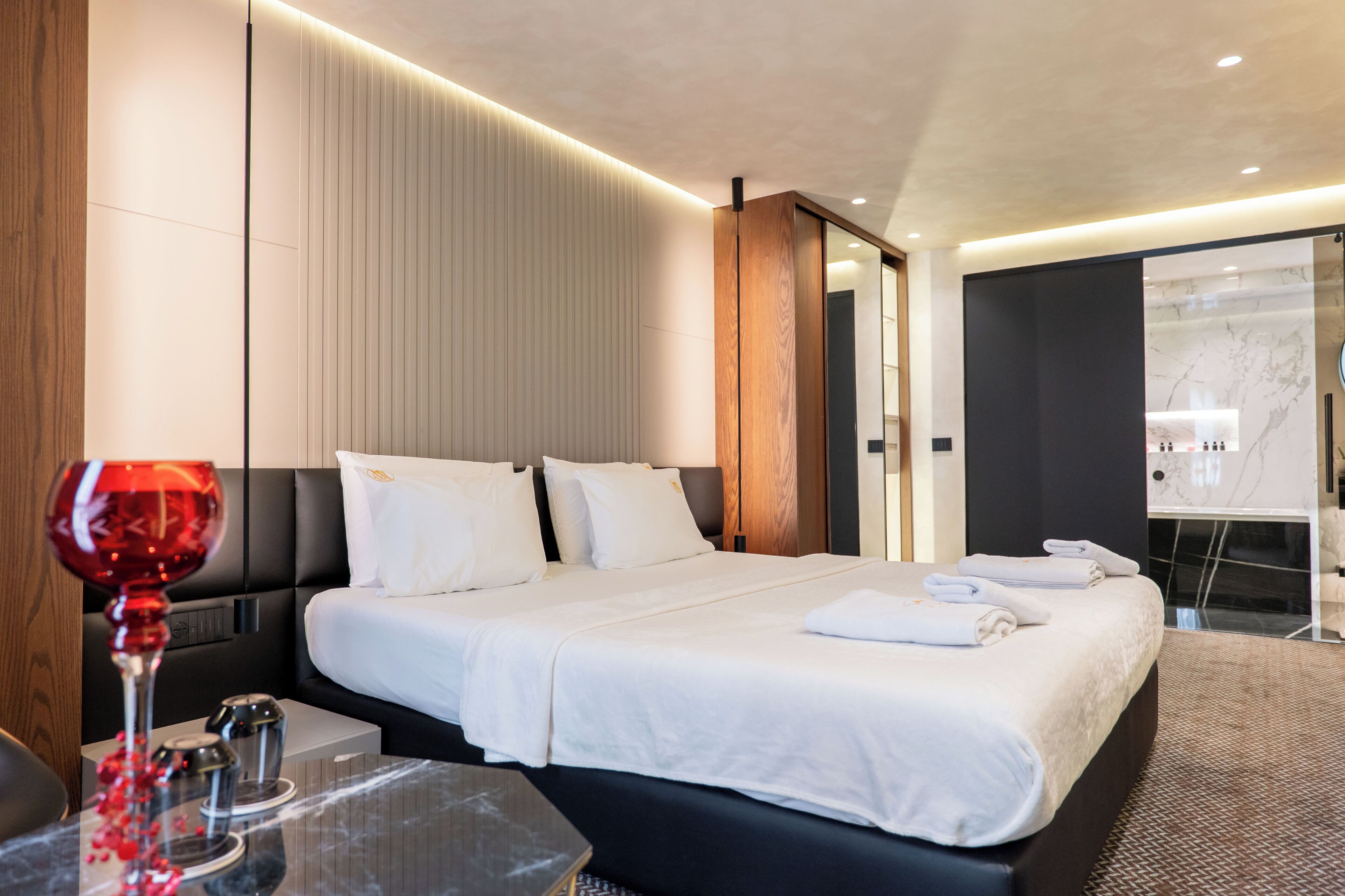 Suite | Escritorio y wifi gratis