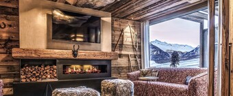 Chalet White Diamond with its own sauna, ski in and ski out