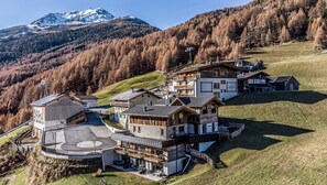 Exterior - Chalet White Diamond with its own sauna, ski in and ski out (Sölden)