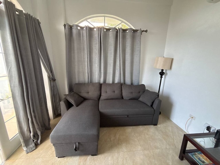 1br Getaway W/ Breathtaking Views + King Bed - Water Island