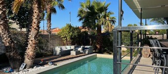 5-bedroom house for 10 people, large swimming pool, 5 min from the Sea