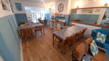 تناول الطعام