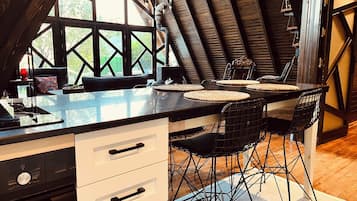 Premium Bungalow, Private Pool, Mountain View | Private kitchen | Full-sized fridge, oven, stovetop, dishwasher