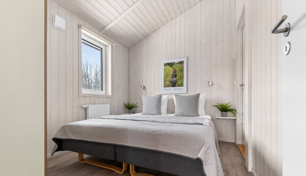 2 soverom, reiseseng for barn og wi-fi (inkludert)