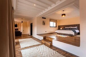 Presidential Suite | 1 bedroom, soundproofing, free WiFi