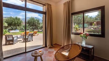 Deluxe Suite | 1 bedroom, soundproofing, free WiFi