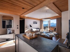 Interior - Elegant apartment in Les Saisies for 6 ppl with parking and spa access (Les Saisies)