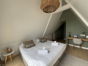 5 chambres, bureau, fer et planche Ă  repasser, Wi-Fi gratuit