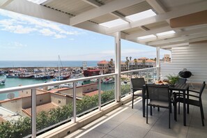 Standard Apartment, 2 Bedrooms | Terrace/patio