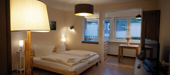 Holiday home "Harzhub" with garden and sauna for up to 21 people.