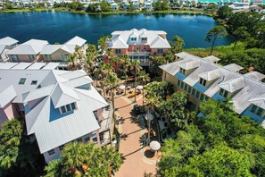 Exterior - Carillon Beach Home. Perfect Location Next to the Bellview Pool. 1 Level, 4 BR (Panama City Beach)