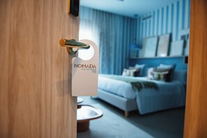 Minibar, in-room safe, soundproofing, free WiFi