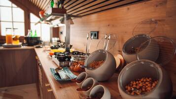 Dagelijks ontbijtbuffet (EUR 20 per persoon)