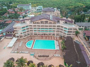 Front of property - LANDMARK BEACH RESORT (Dar es Salaam)