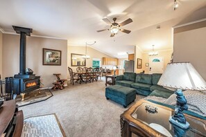 スマートテレビ、暖炉