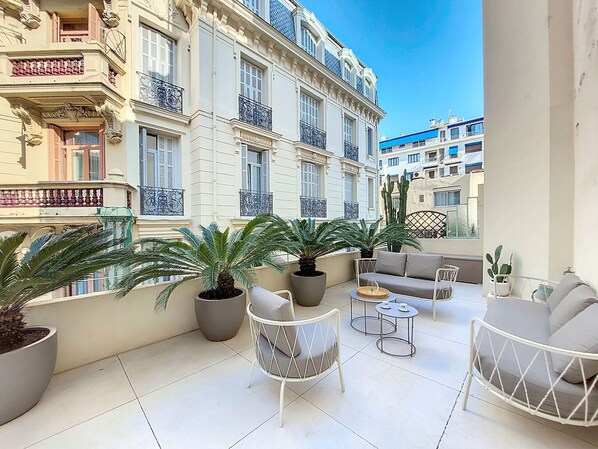 Terrace/patio - N&J - PALMIERS TERRASSE - Central - Terrace (Niza)