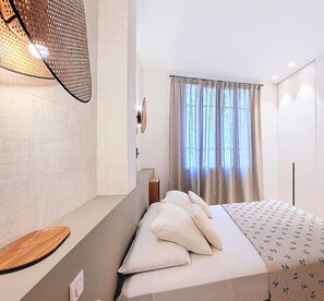 3 bedrooms, iron/ironing board, WiFi