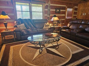 Televisión, chimenea