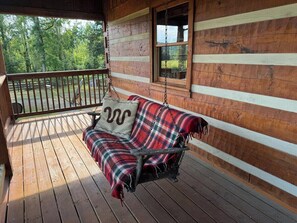 Terrace/patio - Harpeth Moon Summary: (Kingston Springs)