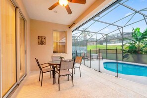 Dining - Davenport Luxury 8-Guest Villa (Davenport)