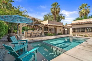 Pool - Casa Puerta Verde – Spanish-Style Palm Springs Retreat with Pool, Casita, Spa & Outdoor Kitchen (Palm Springs)