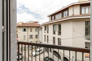 Property grounds - Stylish 1 br Close to Duomo (Milan)