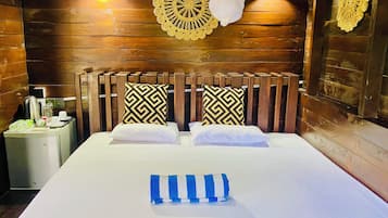 华丽木屋, 阳台, 花园景观 | 1 多间卧室、办公桌、笔记本电脑工作区、隔音